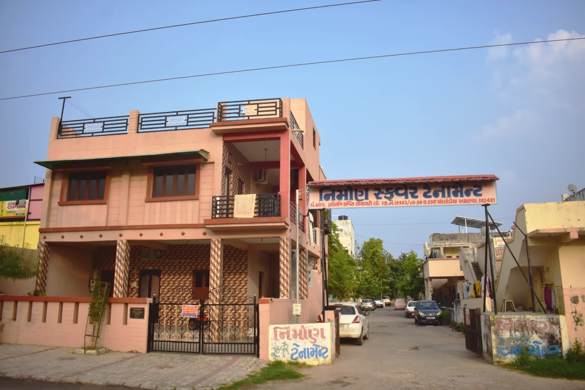 Nirman-Square-Tenements